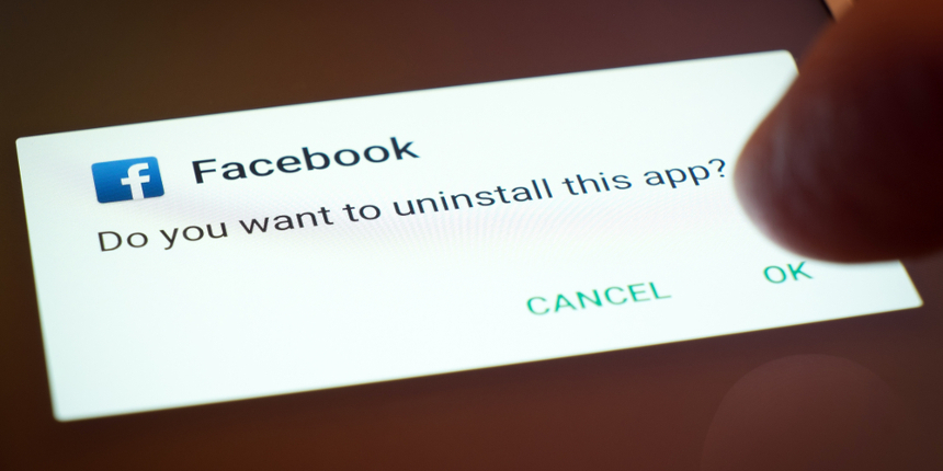 Lo scandalo Cambridge Analytica continua a scuotere il gigante Facebook: sono 87 mln gli utenti coinvolti, 214 mila solo in Italia Lo scandalo Cambridge Analytica continua a scuotere il gigante Facebook: sono 87 mln gli utenti coinvolti, 214 mila solo in Italia