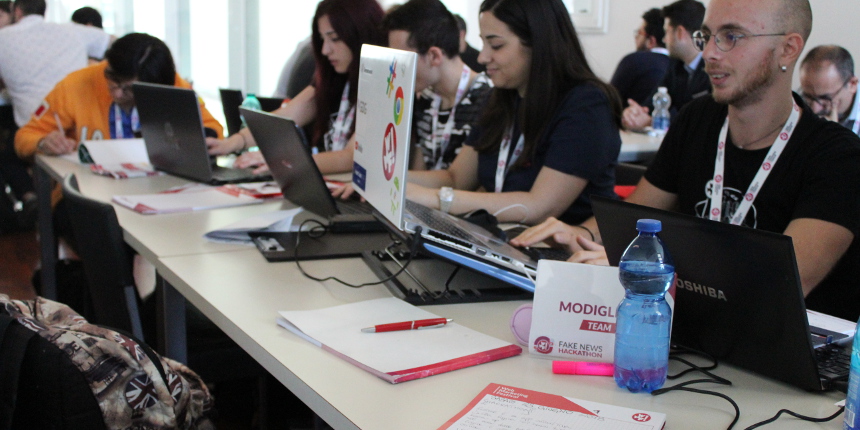 Il Web Marketing Festival sostiene l’innovazione sociale: aperta ufficialmente la call per la 2^ edizione della Social Startup Competition Il Web Marketing Festival sostiene l’innovazione sociale: aperta ufficialmente la call per la 2^ edizione della Social Startup Competition
